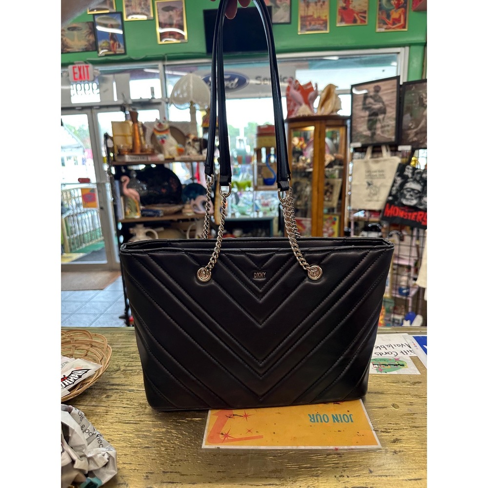 DKNY Black Leather Bag with Chain Strap